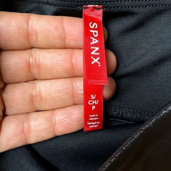 SPANX | Faux Leather Legging NWT - Picture 5 of 12